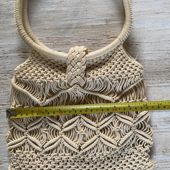 Macrame Bag with round handles - Picture 9 of 9